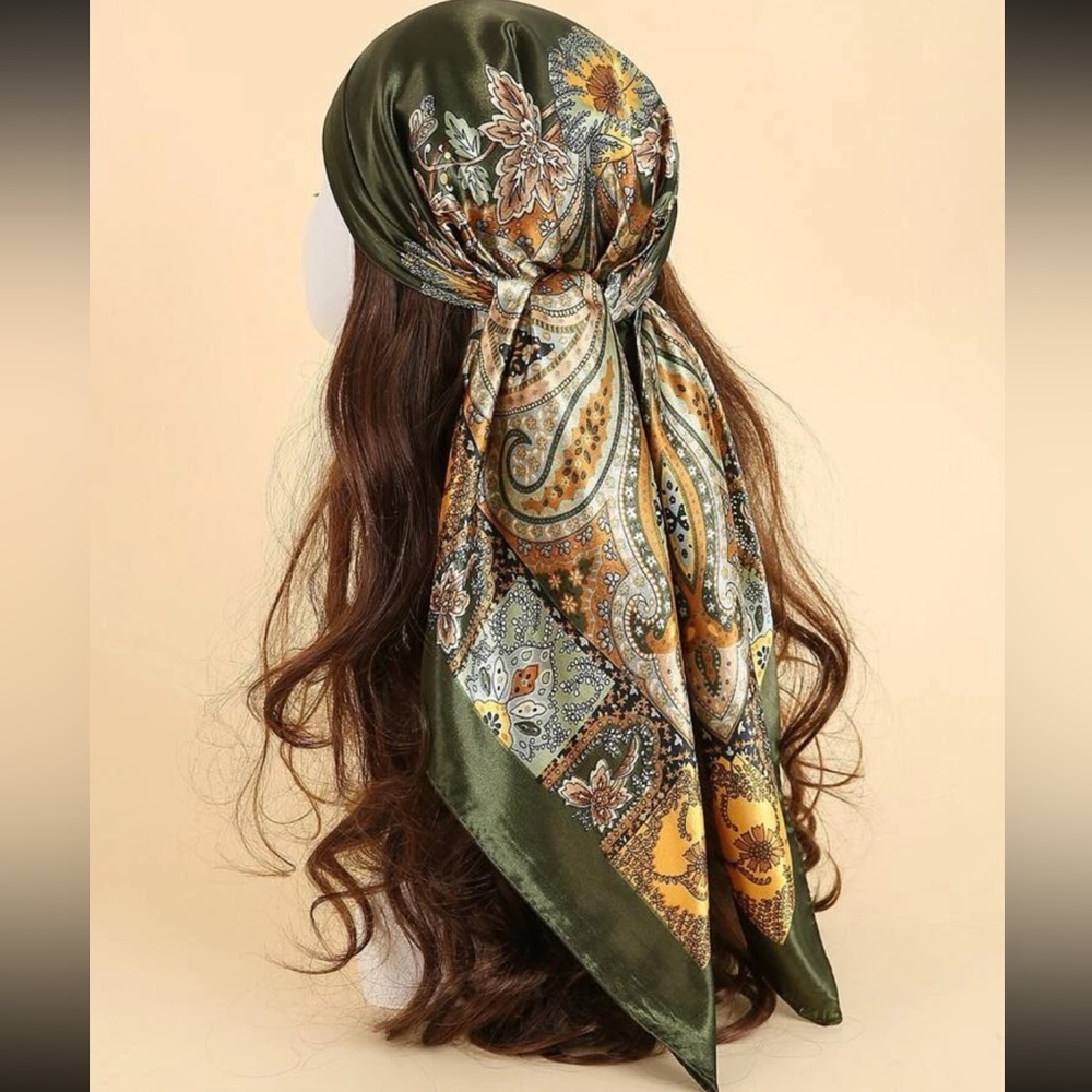 Paisley Bandana